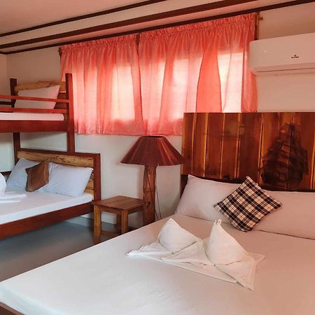 Summer Homes Beach Resort And Cottages Palawan Barton Exteriér fotografie